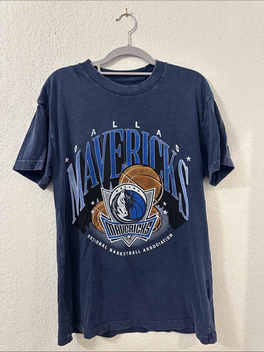 Abercrombie & Fitch NBA Dallas Mavericks Crewneck Tee